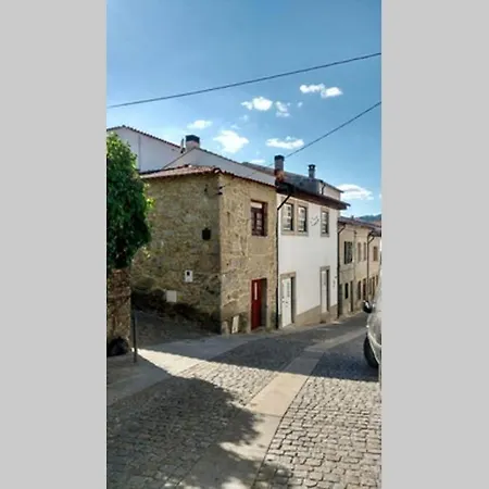 Casa Da Mininha Сasa de vacaciones Ponte da Barca